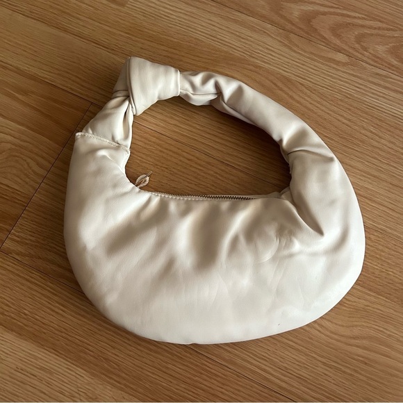 NWT Melie Bianco Alexandra Crème Vegan Top Handle Bag - Picture 9 of 11